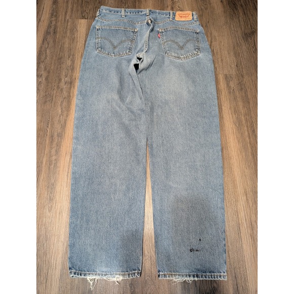VTG‎ Levis 550 Relaxed Fit Jeans Light Wash Denim Faded Distressed Mens W38 L34 - Picture 2 of 8